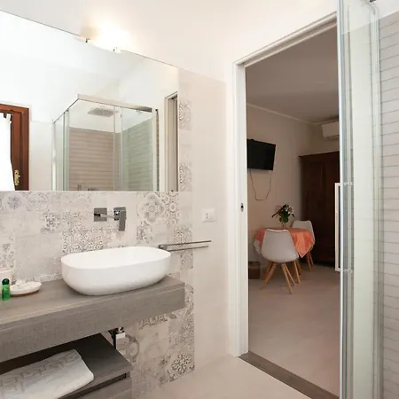 Lu Lioni Rooms San Teodoro  Exterior photo